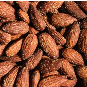 ALMENDRA TOSTADA PIEL LARGUETA