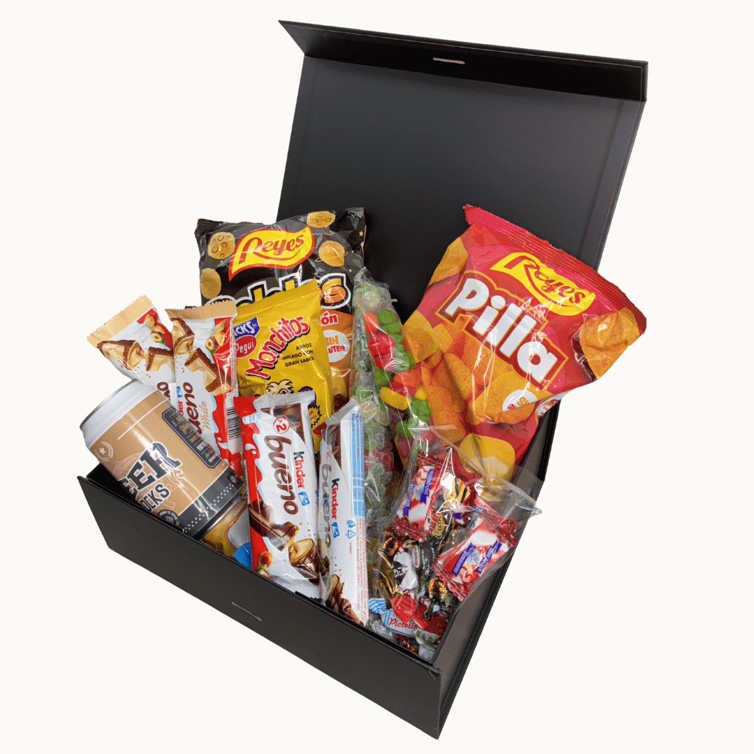 🎁 Surprise Gift Box 🍬🥨 – Sweets, Snacks, and an Original Gift