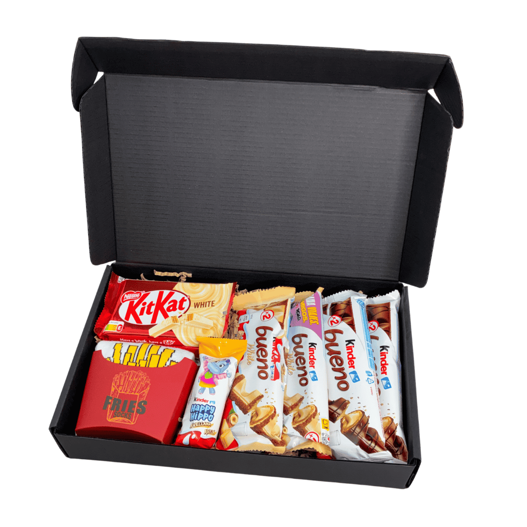 🎁 Elegant Surprise Gift Box 🖤 – Sweets and an Unexpected Treat